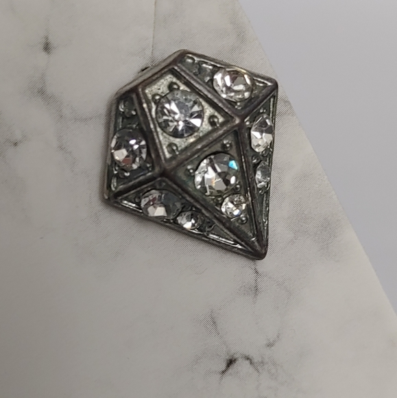 Rhinestone Diamond Shape Earrings - Picture 2 of 3